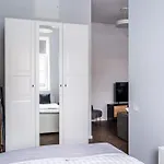 Modern Flat In Old Town - Parking & Self Check-in Kaunas