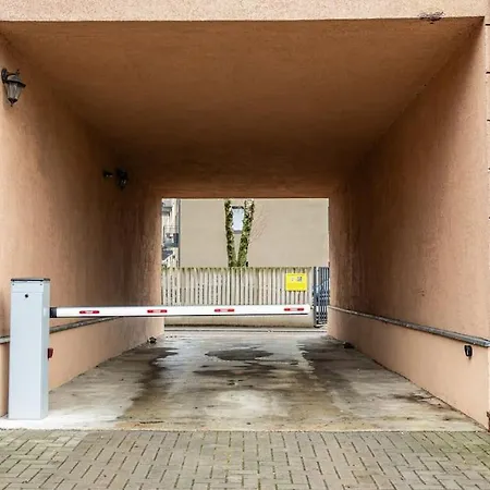 Διαμέρισμα Modern Flat In Old Town - Parking & Self Check-in Κάουνας