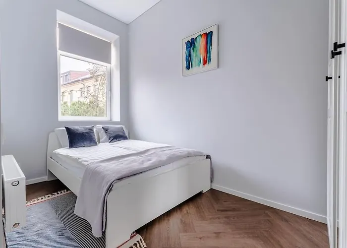 Modern Flat In Old Town - Parking & Self Check-in * Κάουνας