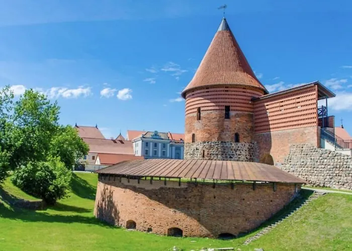 Modern Flat In Old Town - Parking & Self Check-in Διαμέρισμα *